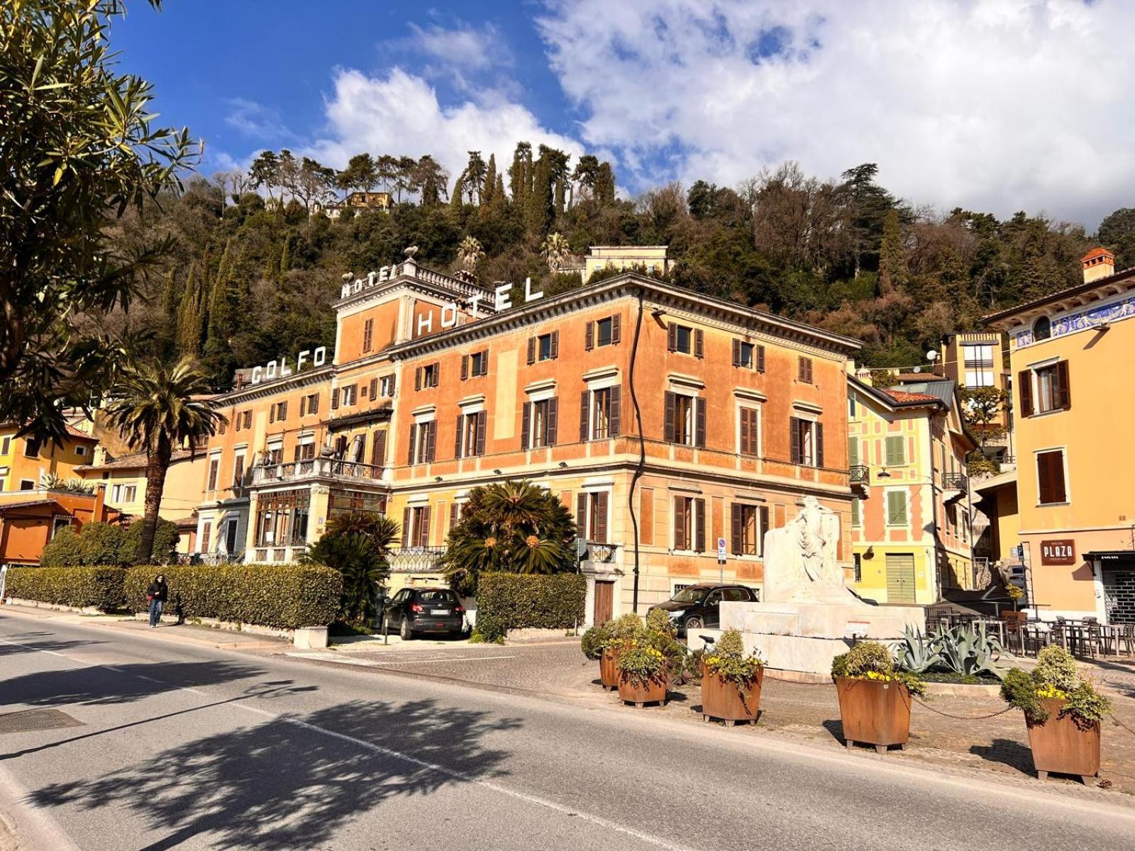 Atlante Hotel Toscolano Maderno Exterior photo