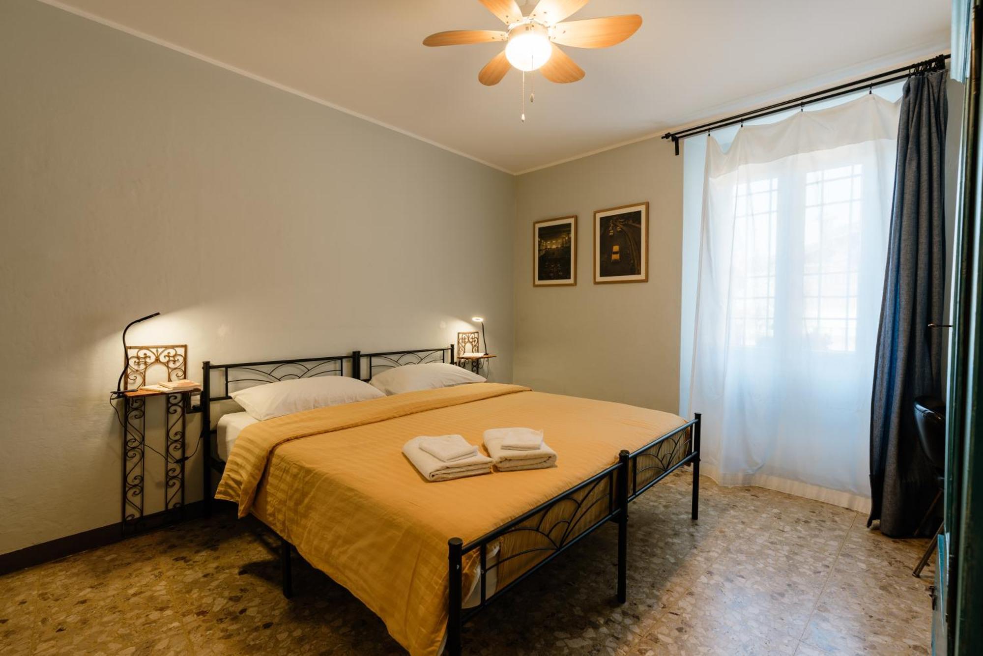 Atlante Hotel Toscolano Maderno Exterior photo